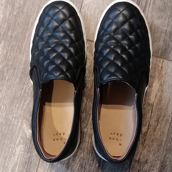 A new day sneakers - Picture 11 of 15